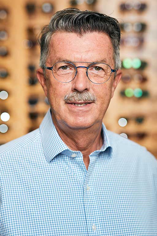 Augenoptikermeister Robert Bauer